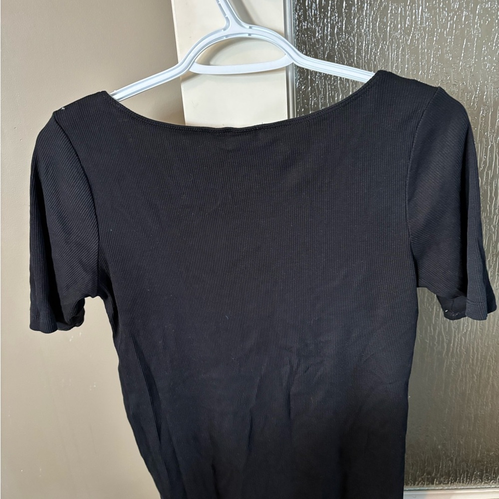 H&M Black Ribbed Button-Front Top - Picture 2 of 3